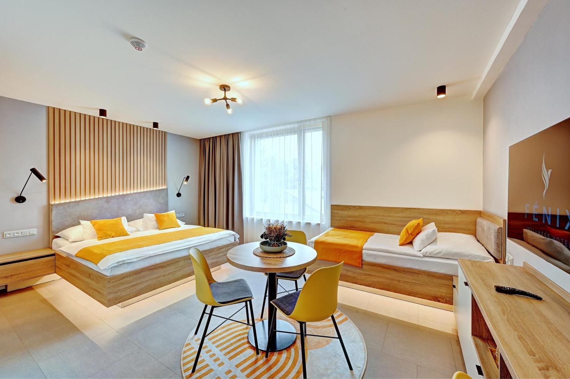 Wellness Hotel Fenix 리베레츠 외부 사진