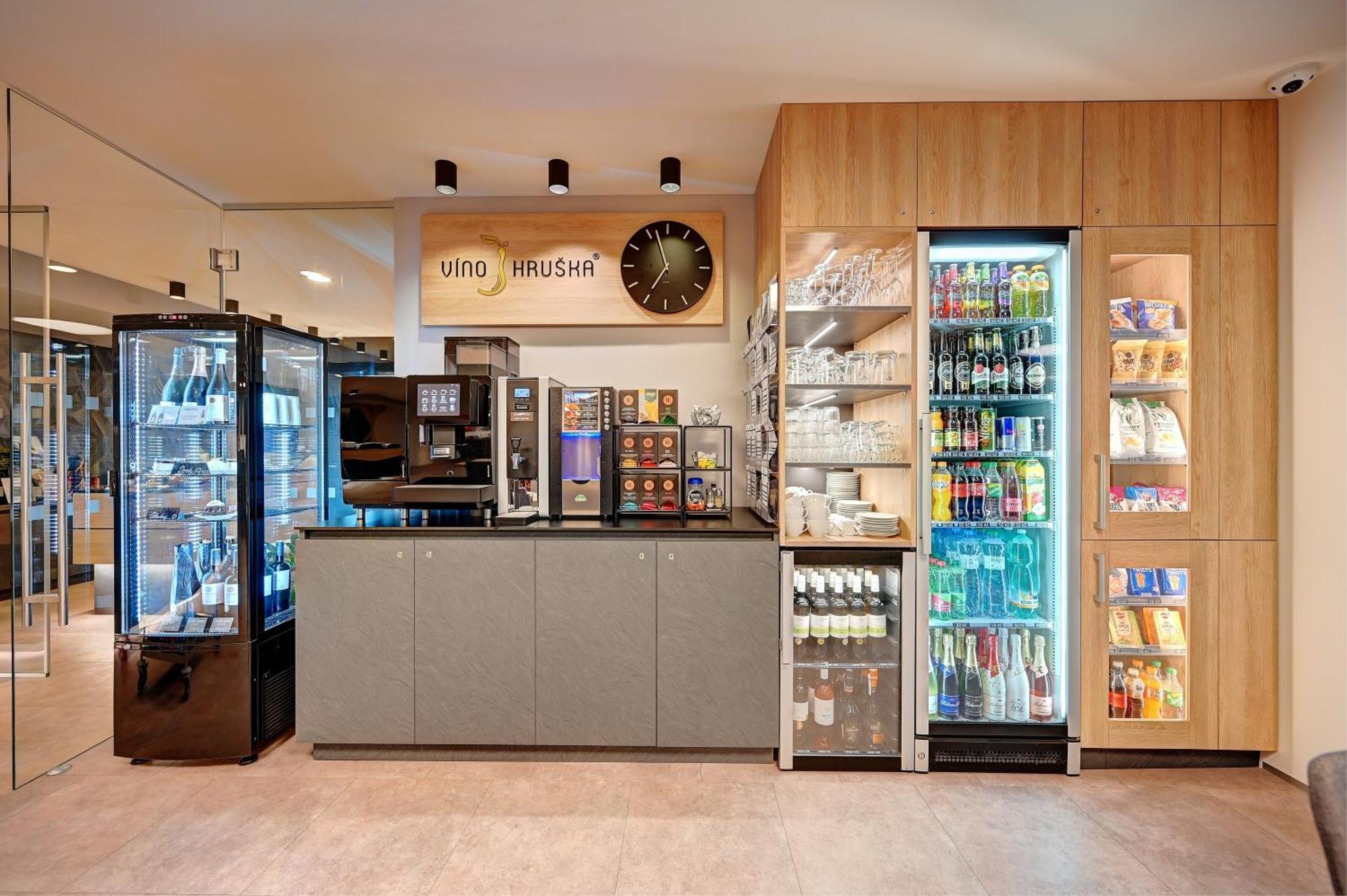 Wellness Hotel Fenix 리베레츠 외부 사진