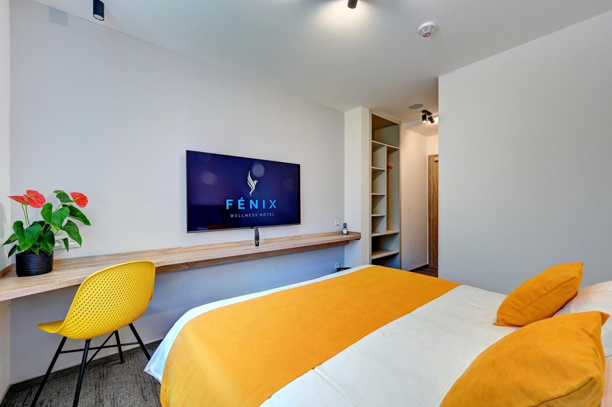 Wellness Hotel Fenix 리베레츠 객실 사진