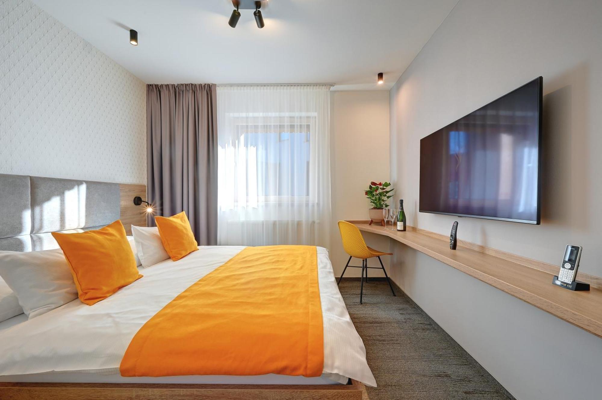 Wellness Hotel Fenix 리베레츠 객실 사진