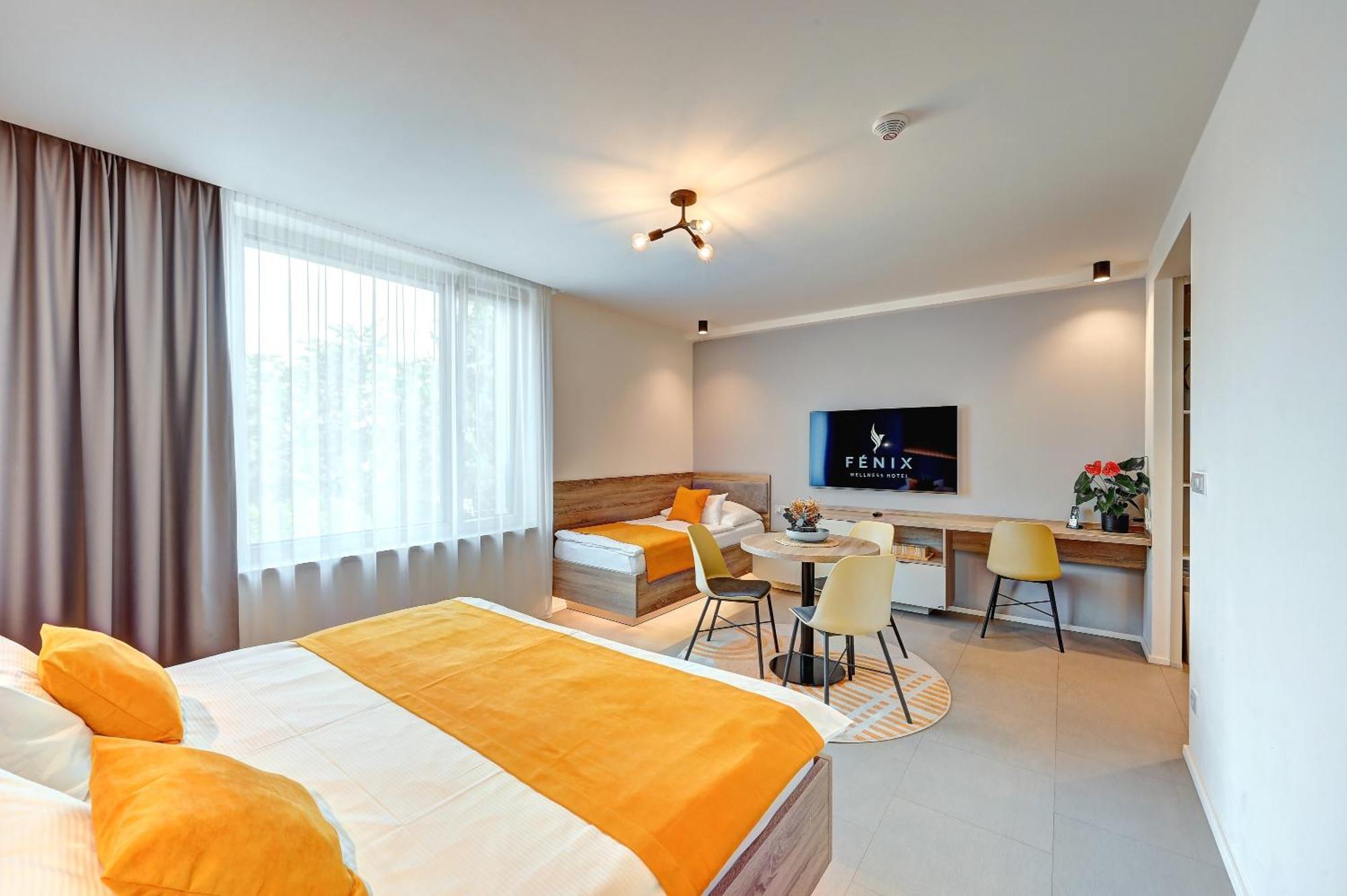 Wellness Hotel Fenix 리베레츠 객실 사진