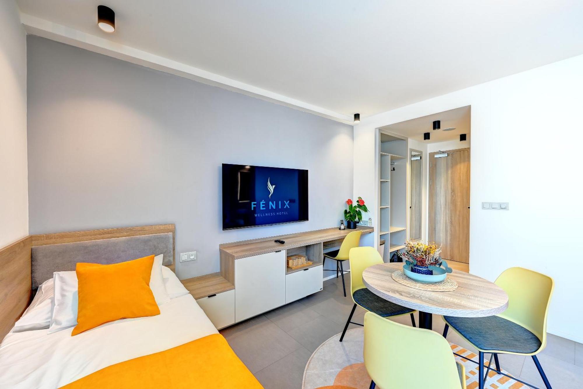 Wellness Hotel Fenix 리베레츠 객실 사진